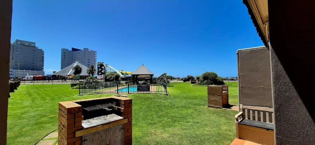 8 De Valle Diaz Beach