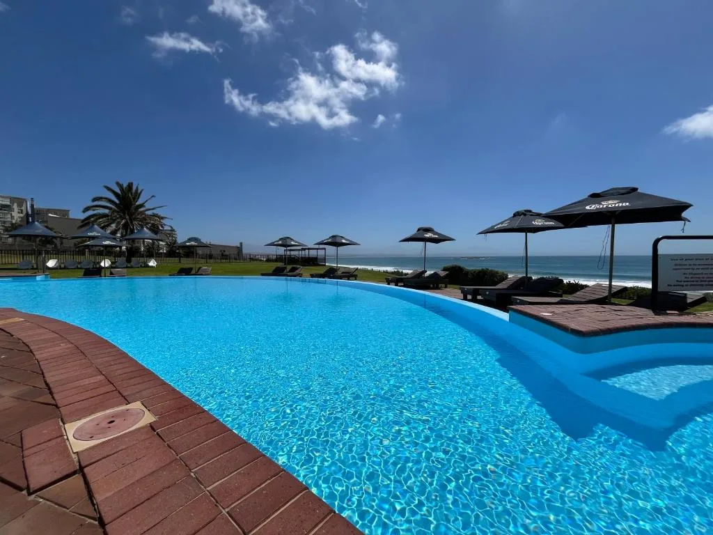 Coastal Hospitality - Beach Club G07